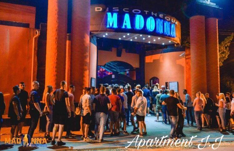 Apartment J.J Пожареваць Екстер'єр фото